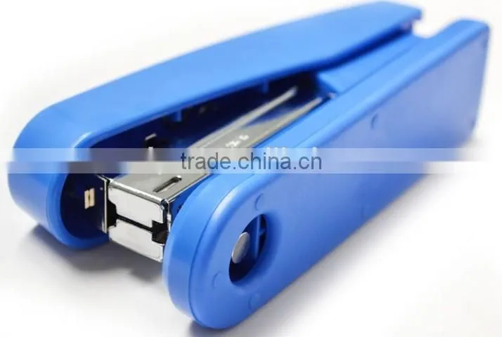 Medium stapler for 20pcs paper , high quality office stapler