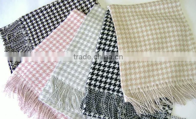 polyester classical design shawl scarf