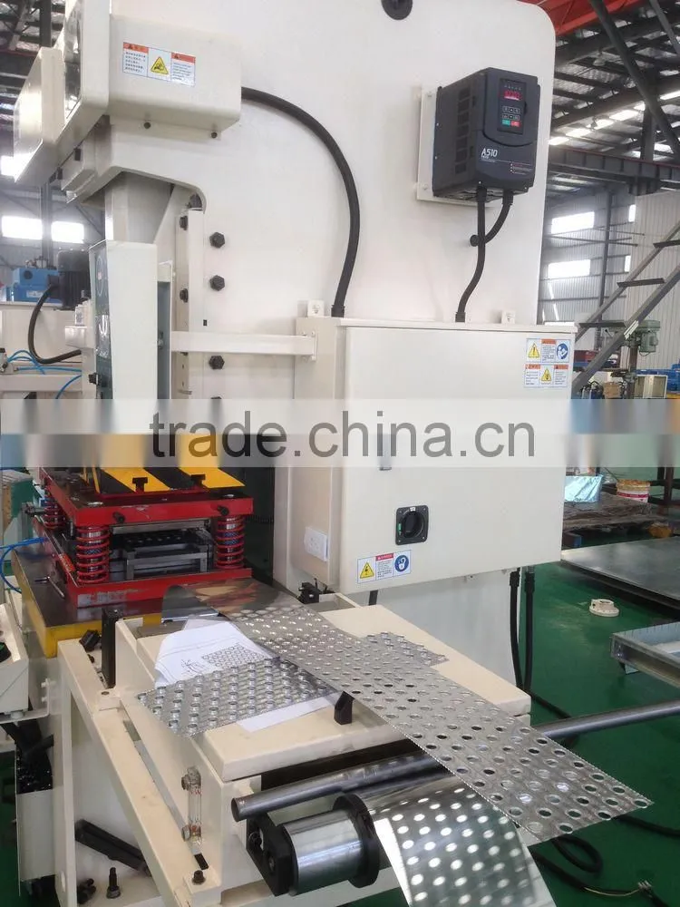 Fully-automatic C-type air conditioner fin press line