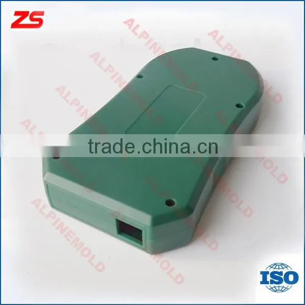 Plastic injection mold for make-up casing with mirror inserted