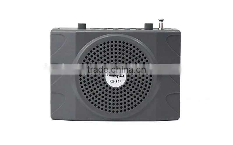 loudspeaker with microphone