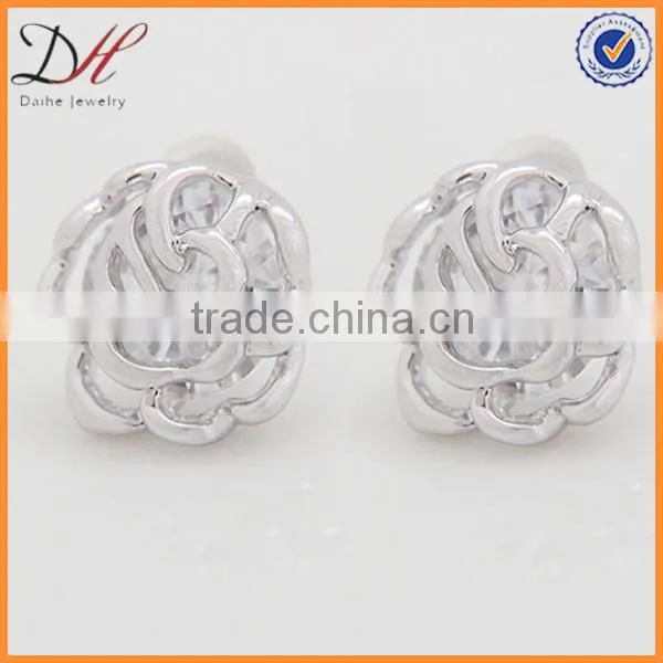 daihe copper shining invisible earrings