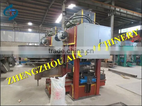 Automatic hydraulic concrete roof tiles making machine