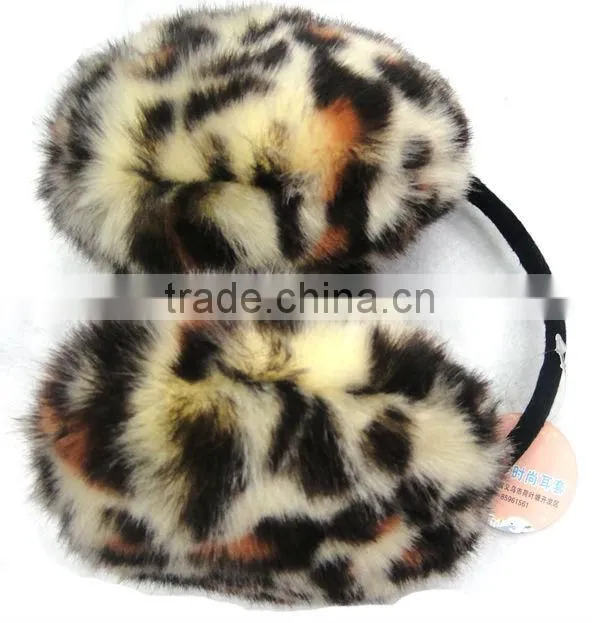 chic glove leather