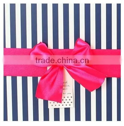 2015 Custom Made Large Decorative Gift Boxes with Bar Strips Printing