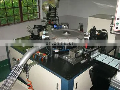 Wine Big plastic Bottle Cap Sealing Plant