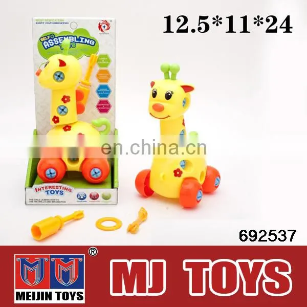 best toys for 2015 christmas gift mini plastic insect toy electric toy with music