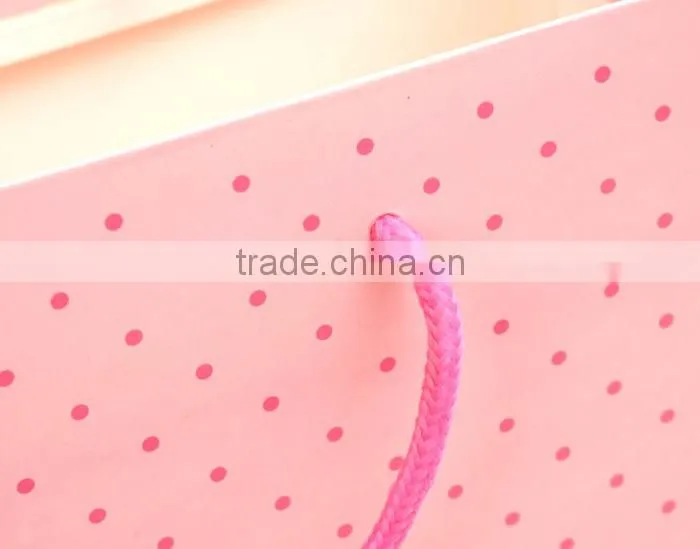 Fancy folded die cut handle offset printing kraft paper bag