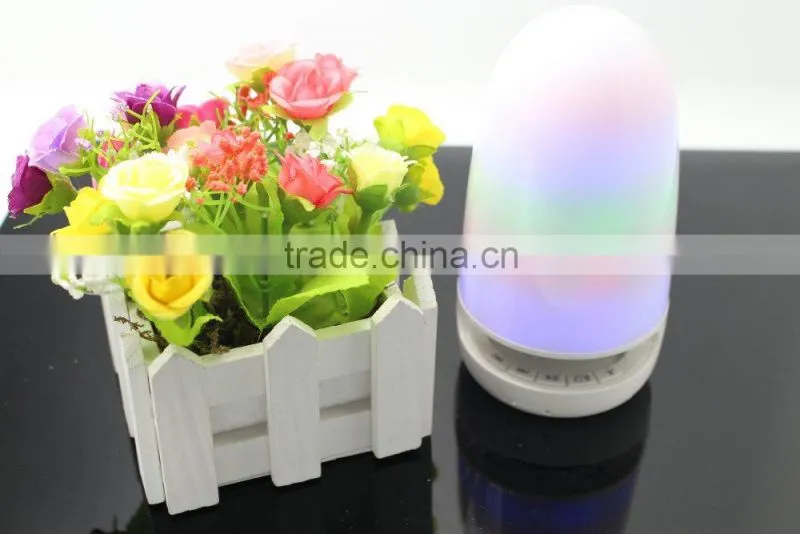 2016New Portable Wireless Bluetooth LED Light Lamp Speaker Built-in FM Radio with Hands-free Calls
