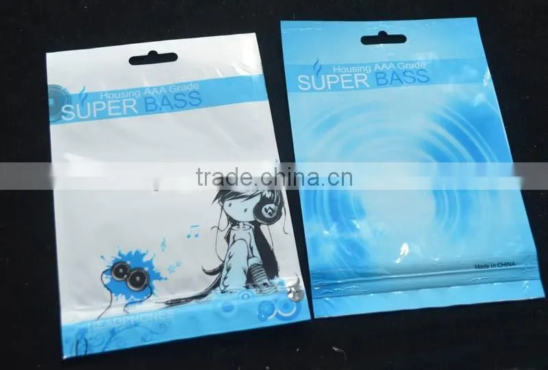 professional manufacturer of high quality custom printed headphone bag made in China