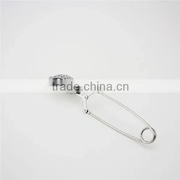 Various types of silicone and stainless steel tea strainer