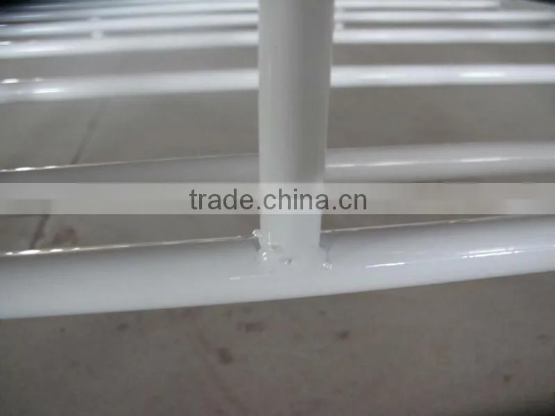 kid bed /metal bed