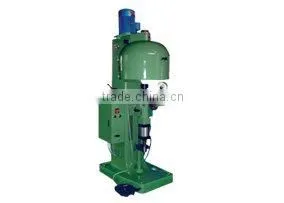 Sealing machine for thick sheet