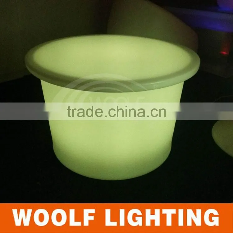Glowing New Design Barrel-shape LED Cocktail Table LED Bar Table for Party Events and Bar with CE and Rohs Cert