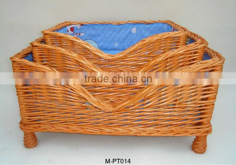 Exquisite and durable cattail pet nest &house