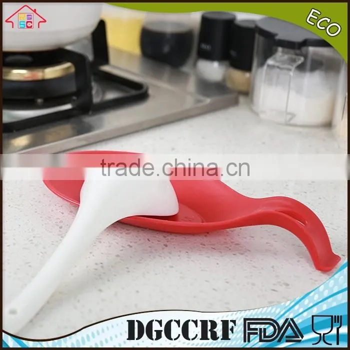 NBRSC Spoon Rest Flexible Silicone Spoon Holder Handle Hole Design for Placing Spoon without Mess Kitchen Utensils Set of 5