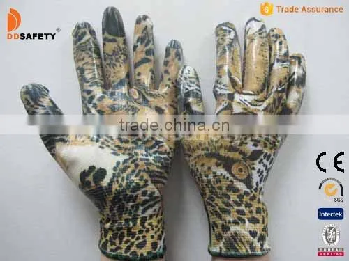 DDSAFETY 2017 Hot Selling New Arrival Safety Gloves Nitrile Gloves