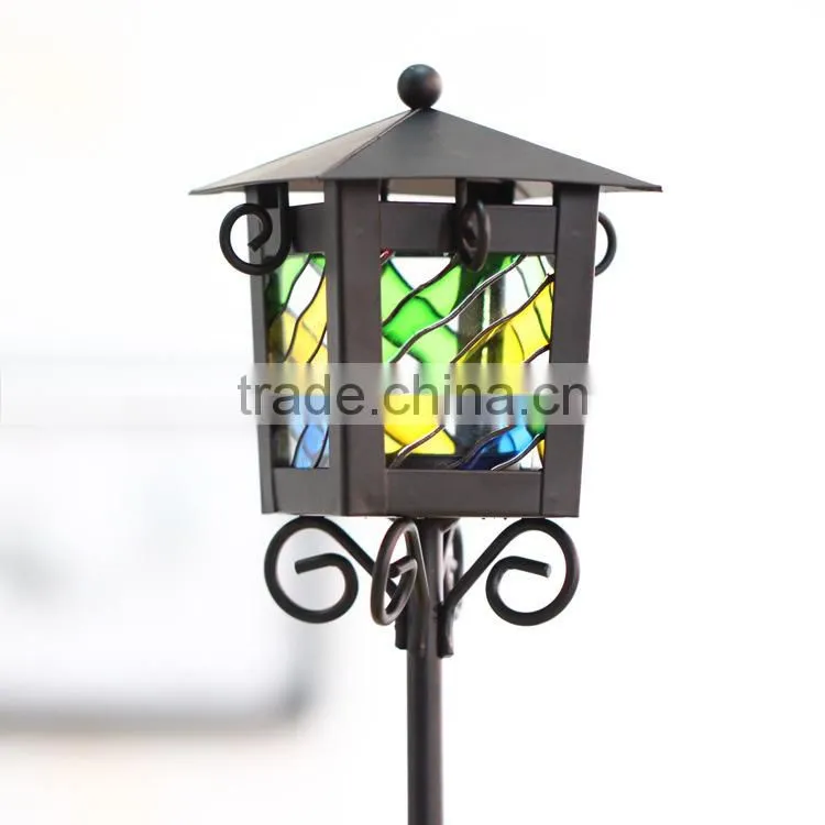 Metal candle holder lantern
