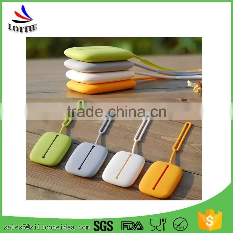 Colorful Portable silicone key holder bag Flexible Hand Strap Silicone Key Bag and Card Case