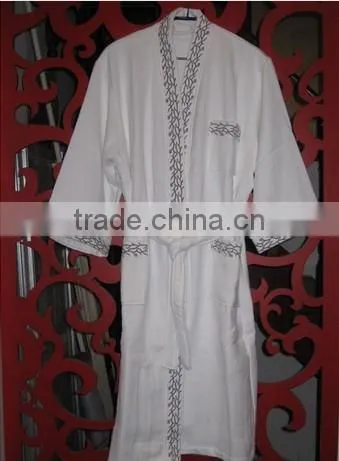 competitive price embroidery walffe bathrobe for hotel
