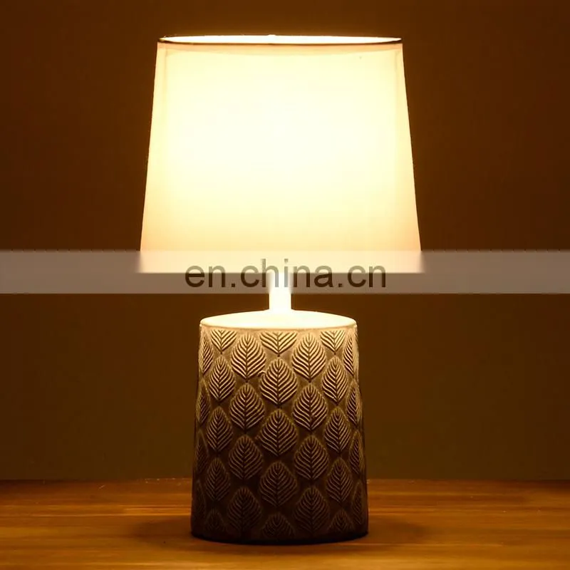 new design of flower pattern home decoration ceramic table lamp for indoor room