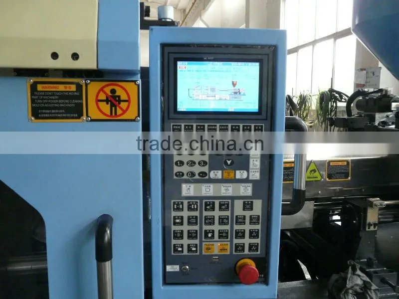 Pipe fitting injection machine