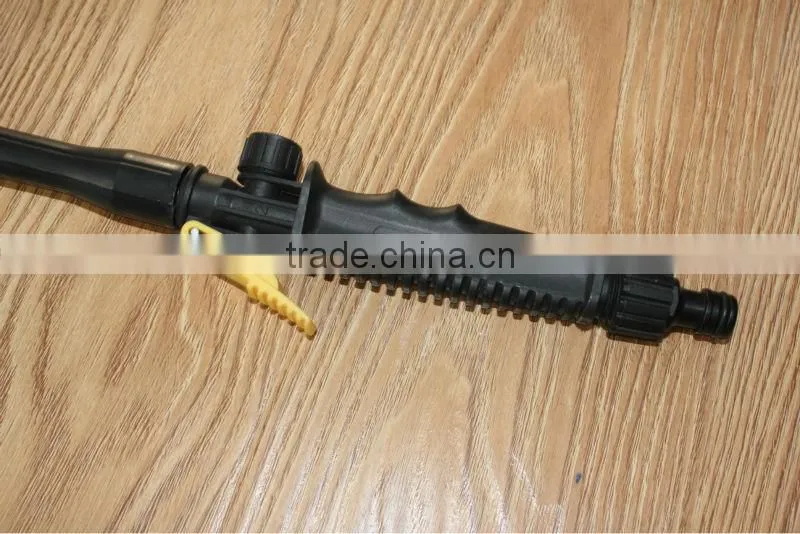 soft bristle car wash brush with water flow through