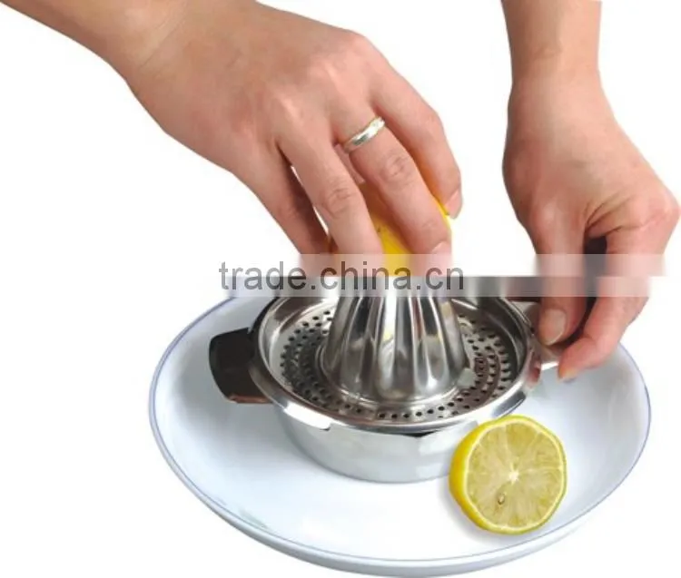 Professional Stainless Steel Lemon and Lime Manual Juice Squeezer - Citrus Juicer.