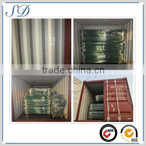 free samples green painted metal tee post fence post
