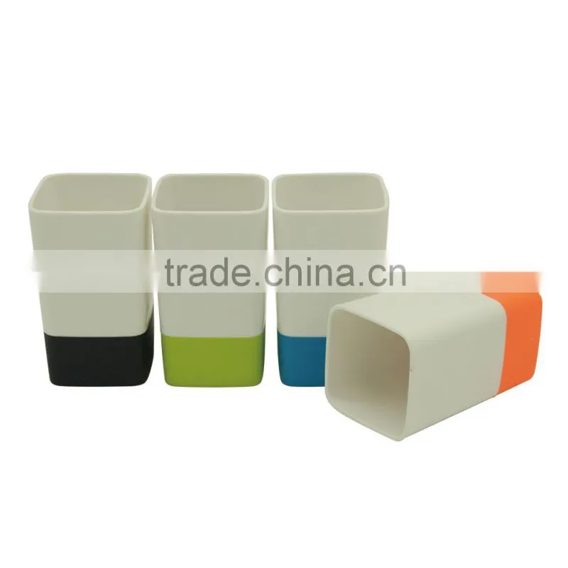 Non-skid bath tumbler