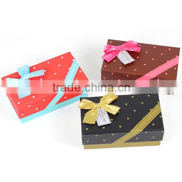 Lovely Heart Spot Paper Gift Box