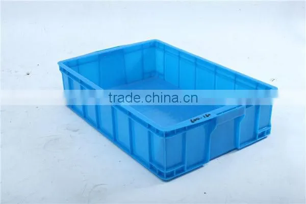 Plastic storage box