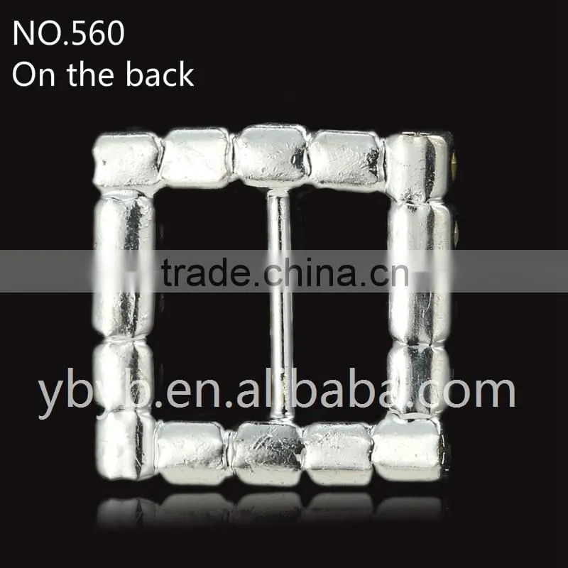 Fabulous Zinc Alloy Custom Rhinestone Cheap Crystal Metal Flower Brooch
