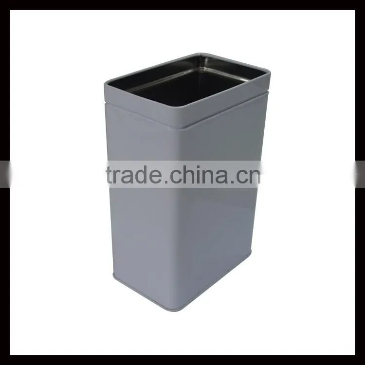 Wholesale Rectangle Metal Biscuit Tin Can With Plastic Lid And Metal Buckle