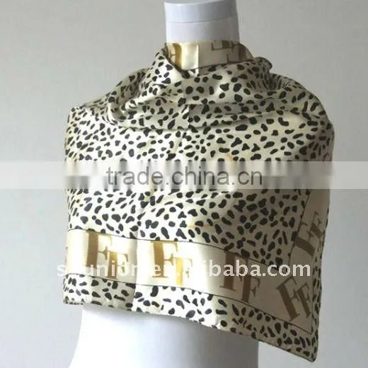 2011 newest fashion silk lady scarf