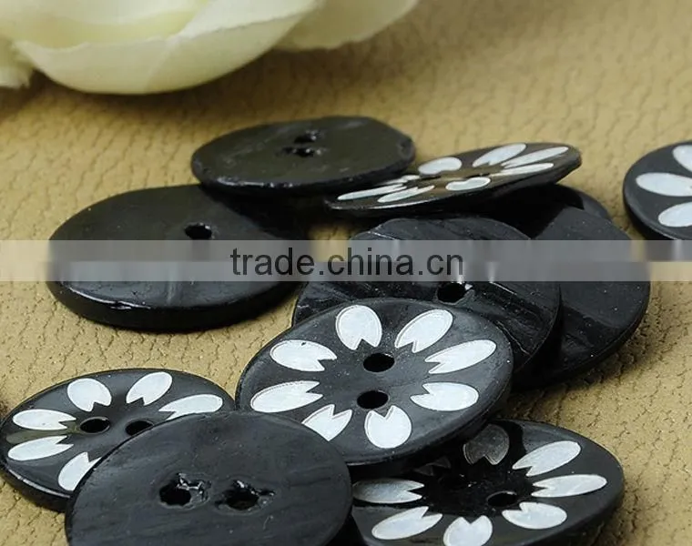 black big size 2 holes Japanese agoya shell button with flower laser engraved on