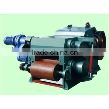 Manufacturer directly selling logs chipping machine with downside outlet