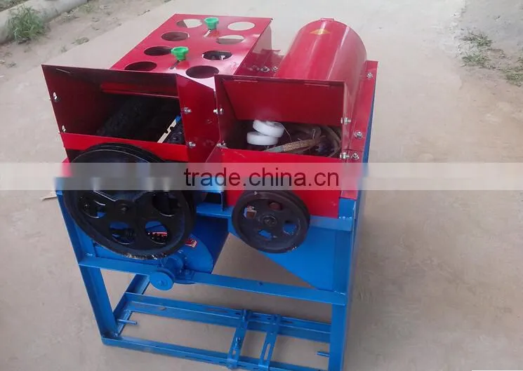 Corn husker machine made in China for sale