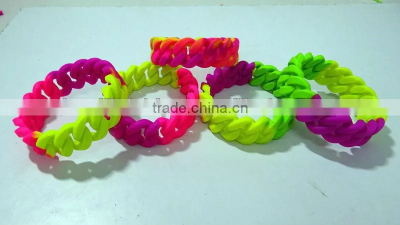 Newest hallow out chunky colorful silicone chain bracelet