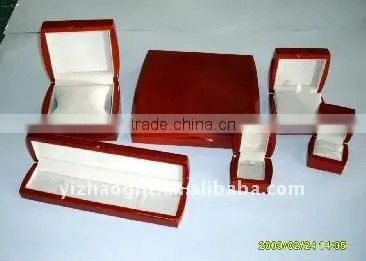 high quality special wooden display box