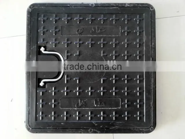 square polymer manhole cover with handle