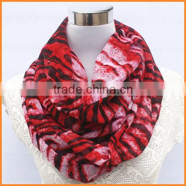 Manufacture Wholesale Fashion Cheap Circle Thick polyester tiger stripe scarf