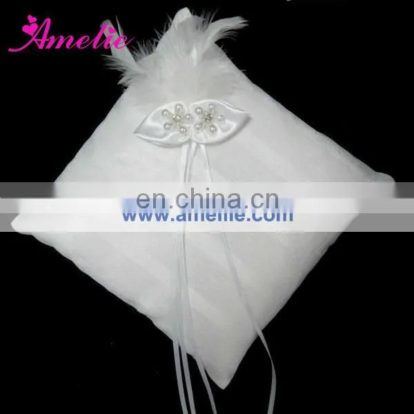 AW1407 Wedding white welcomed ring pillow