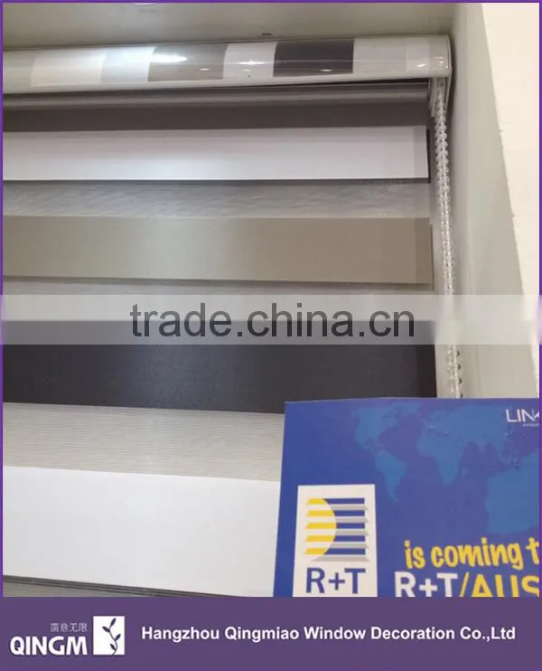 High Quality 100% Polyester Material Roller Type and Horizontal Pattern Zebra Blind Fabric