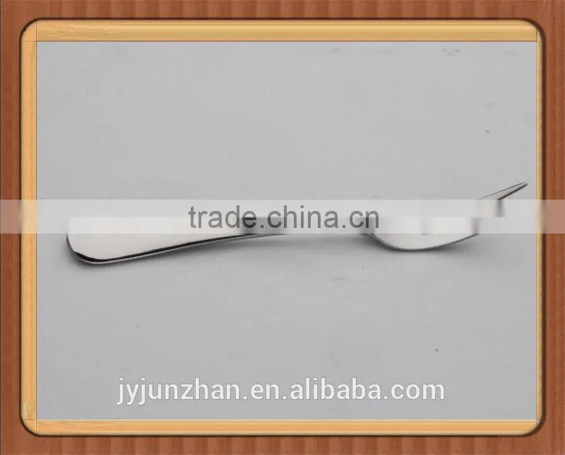 Stainless steel small fruit fork with plain handle and low price
