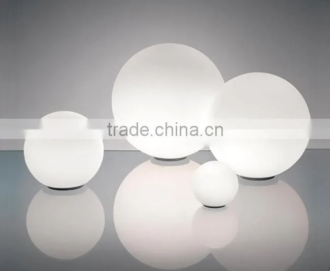 Decorative Hand Knitting Cover Glass Bedside Table Lamp with White Glass lamp Shade