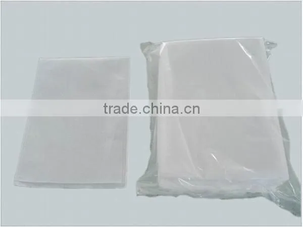 Disposable gloves