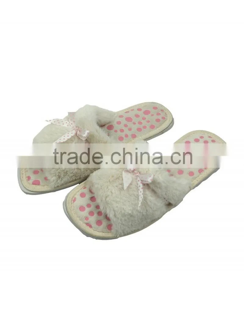 White open-head handmade indoor boot slippers