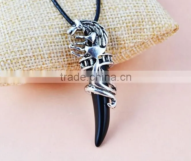 Women Men Wolf Fang Tooth Pendant Chain Stainless Steel Fashion Necklace