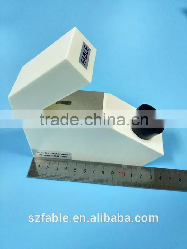 Fable Hand-Held Refractometer For Gem Tester(1.35-1.85) with Monochromatic LED light